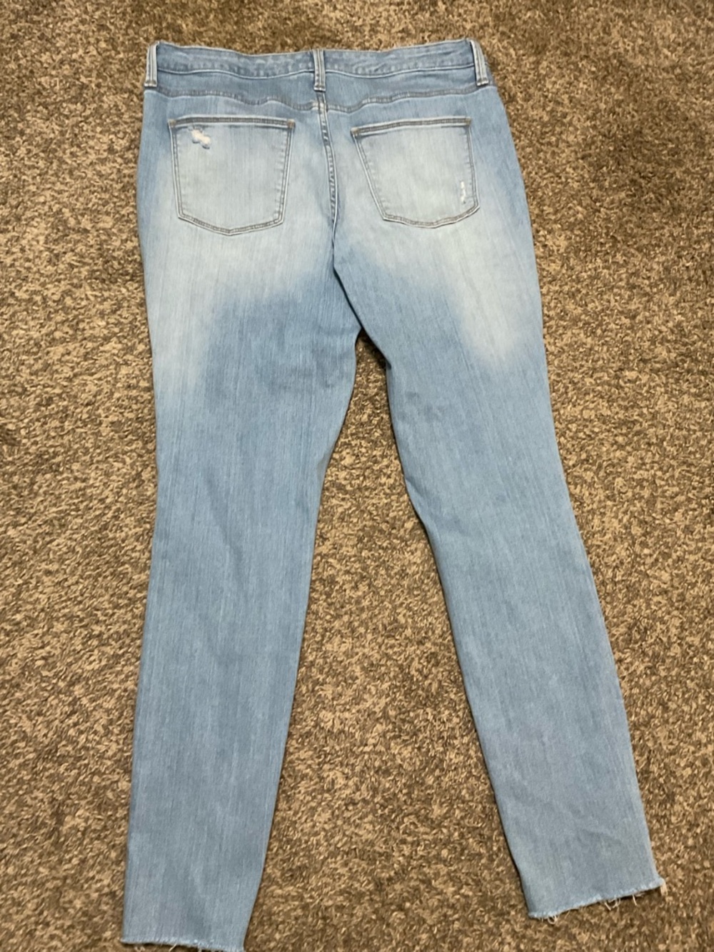 Universal Thread Light Blue Distressed Skinny Jeans Size 12 - Picture 2 of 6